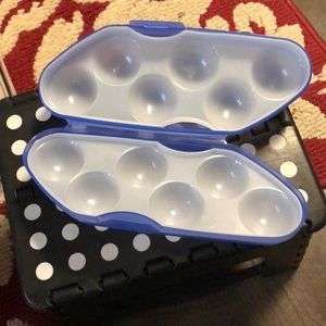 COPY - Tupperware Egg Container Holder Camping 6 Eggs